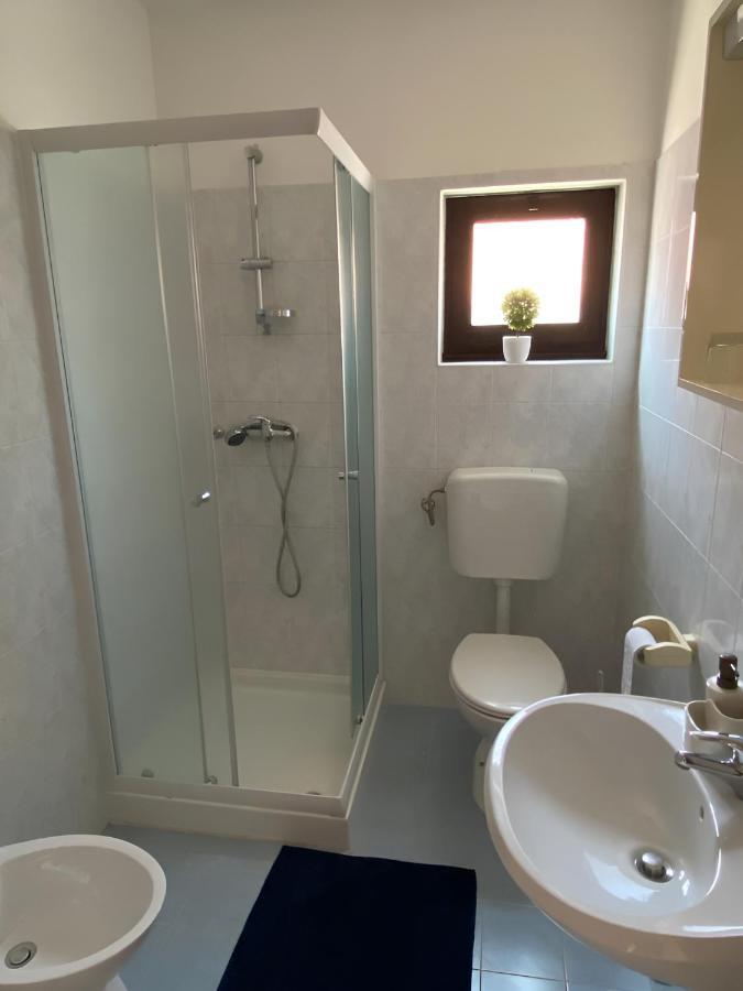 Apartmani Ana Borovac Funtana Zewnętrze zdjęcie
