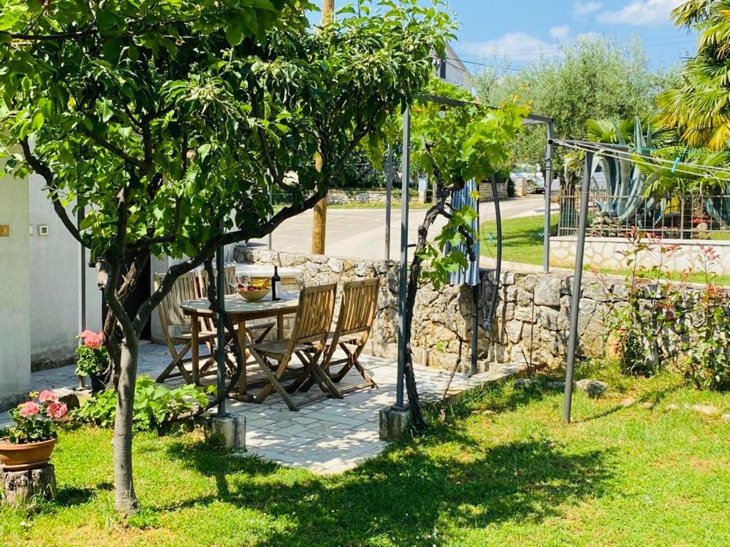 Apartmani Ana Borovac Funtana Zewnętrze zdjęcie