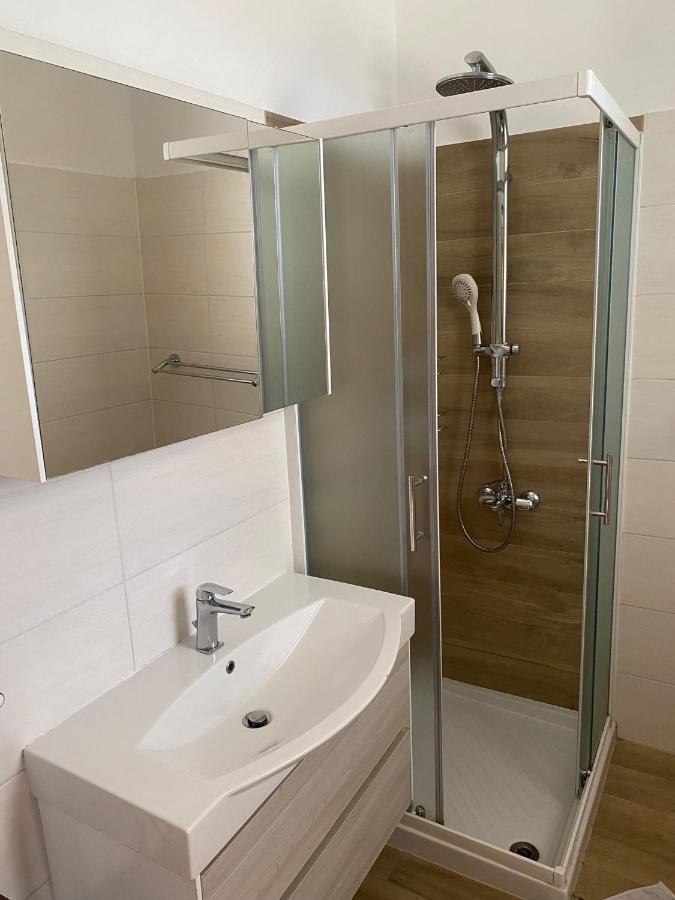 Apartmani Ana Borovac Funtana Zewnętrze zdjęcie
